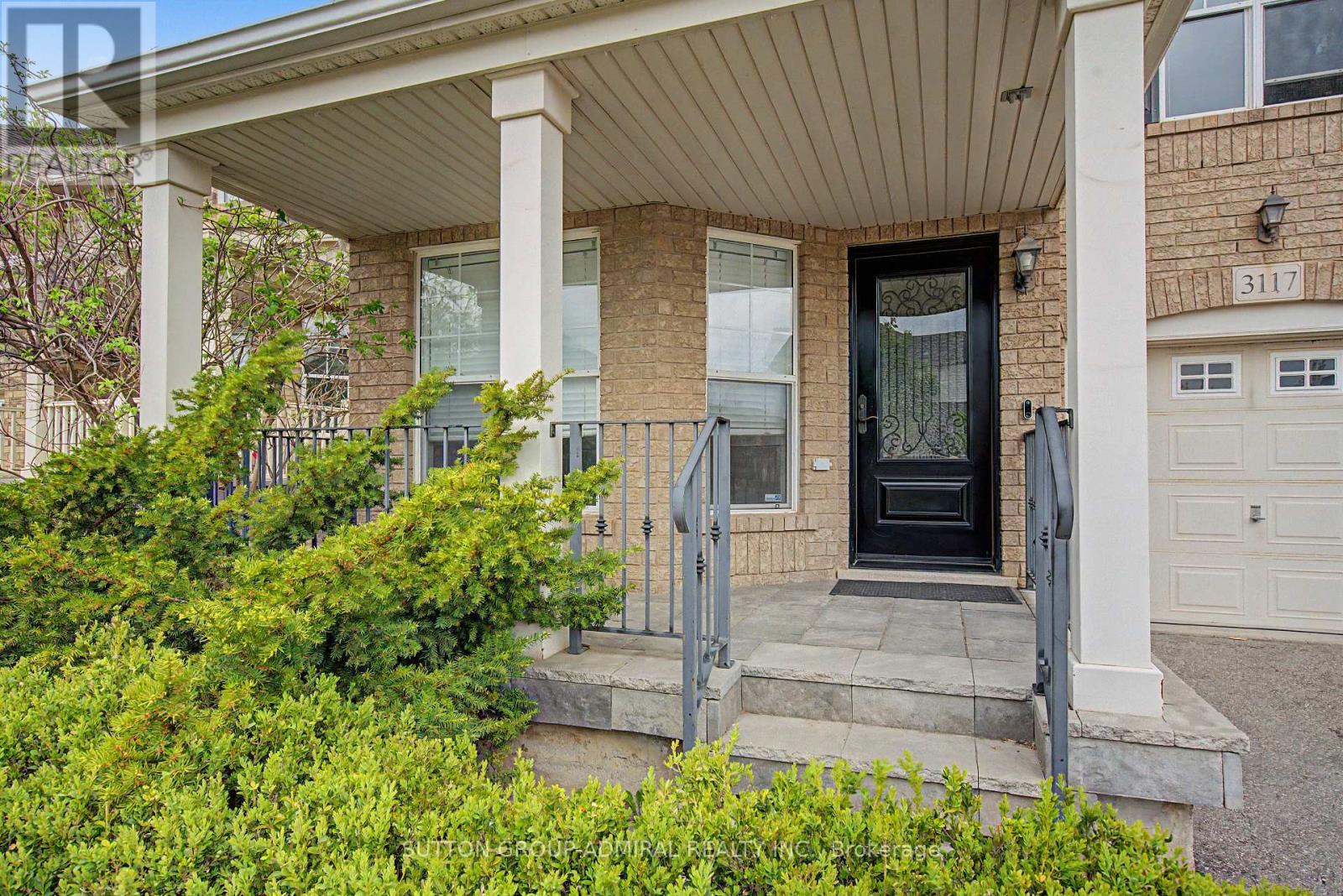 3117 Rotary Way, Burlington, Ontario  L7M 0A3 - Photo 3 - W13092046