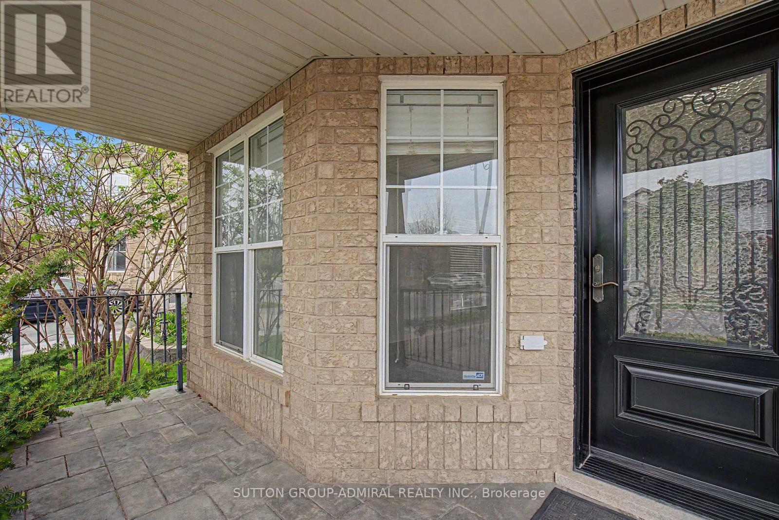 3117 Rotary Way, Burlington, Ontario  L7M 0A3 - Photo 4 - W13092046