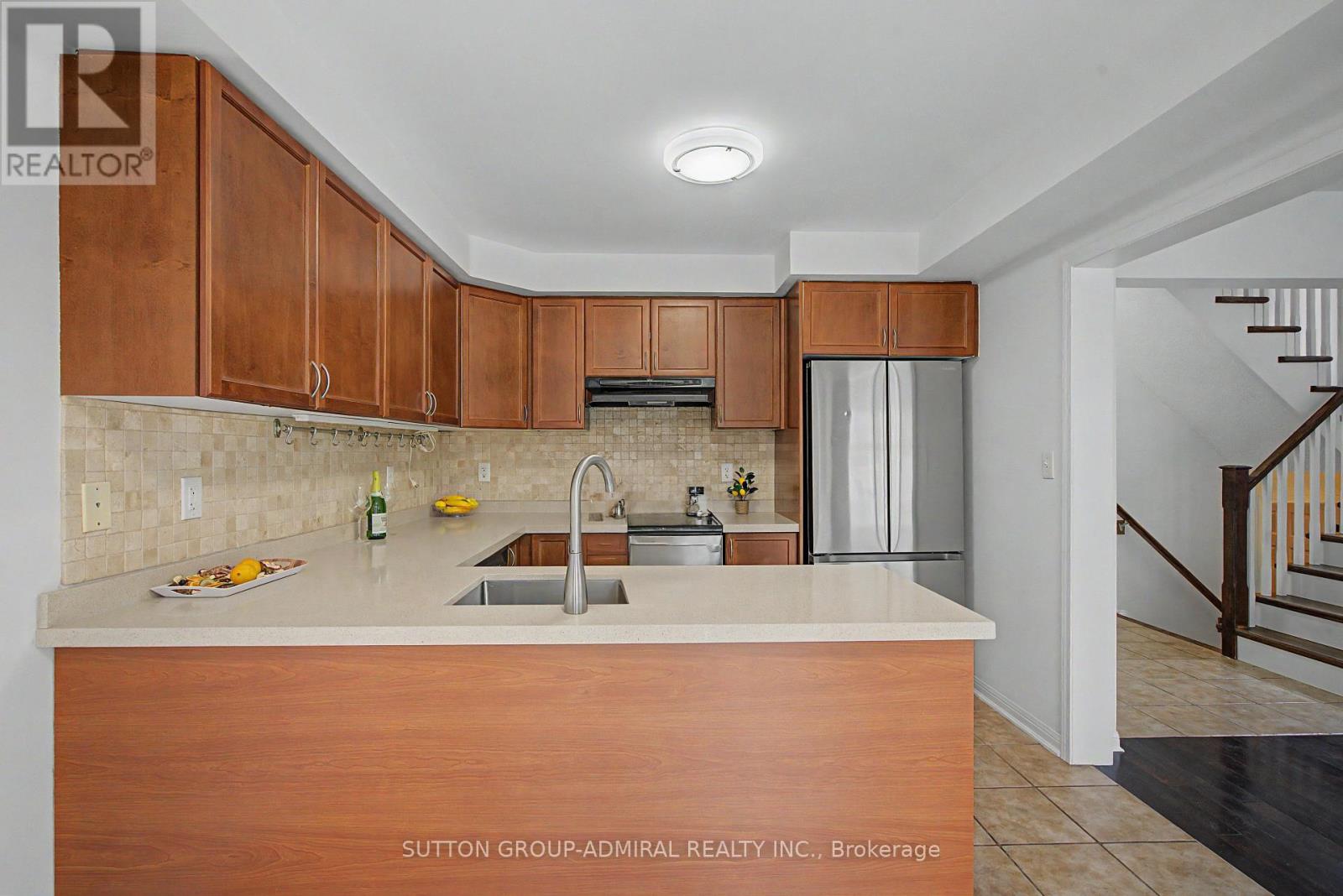 3117 Rotary Way, Burlington, Ontario  L7M 0A3 - Photo 7 - W13092046