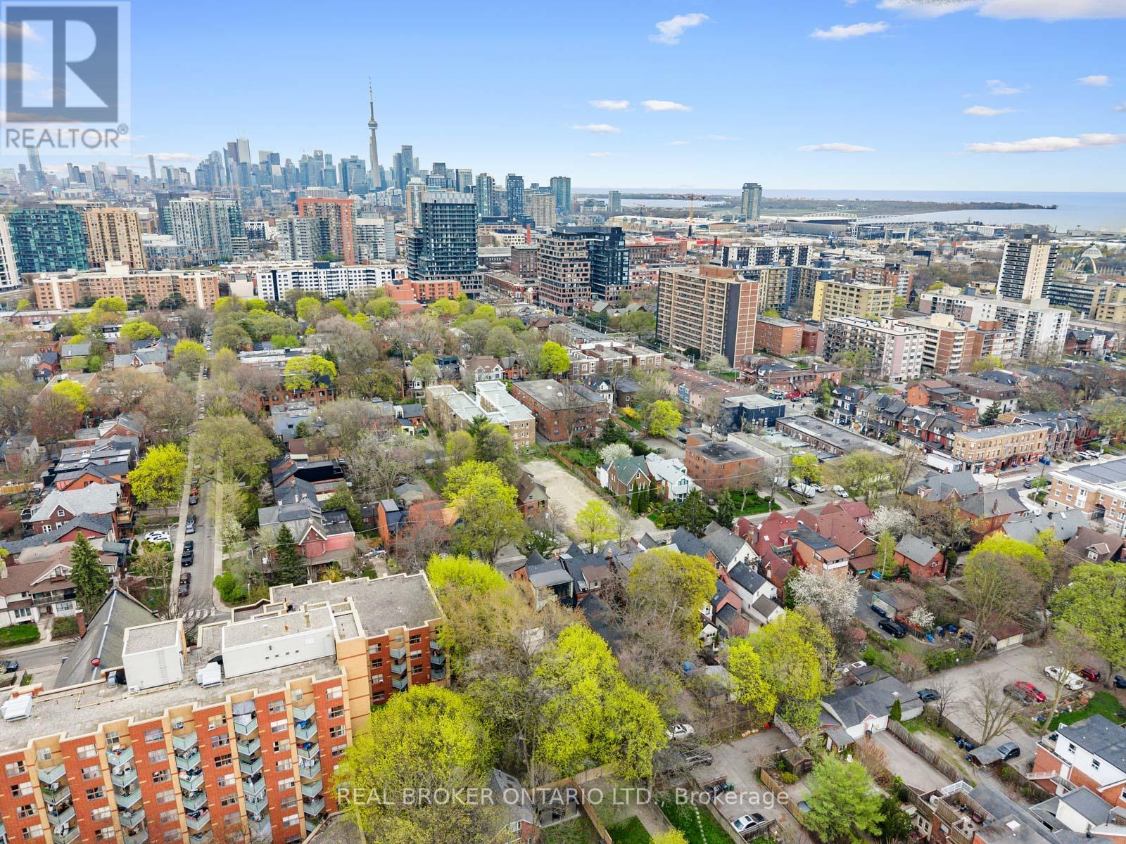 170 Cowan Avenue, Toronto, Ontario  M6K 2N6 - Photo 31 - W13092080