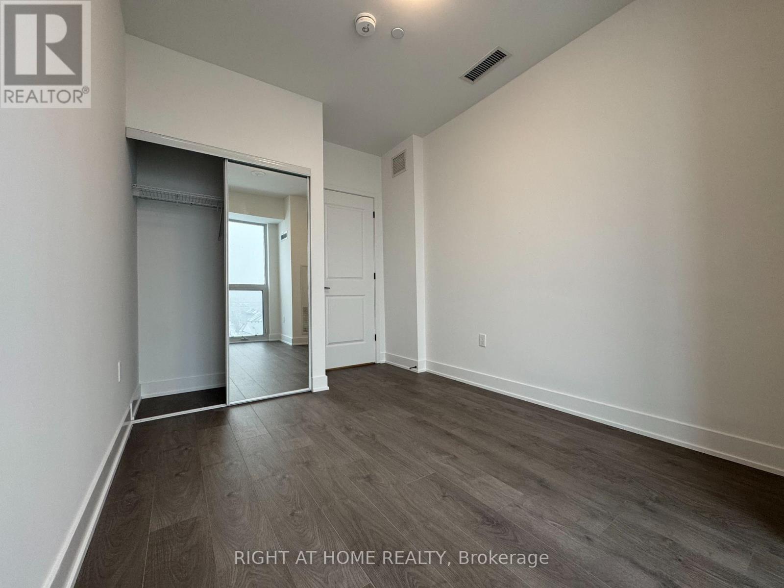 830 - 2343 Khalsa Gate, Oakville, Ontario  L6M 4J2 - Photo 10 - W13092144