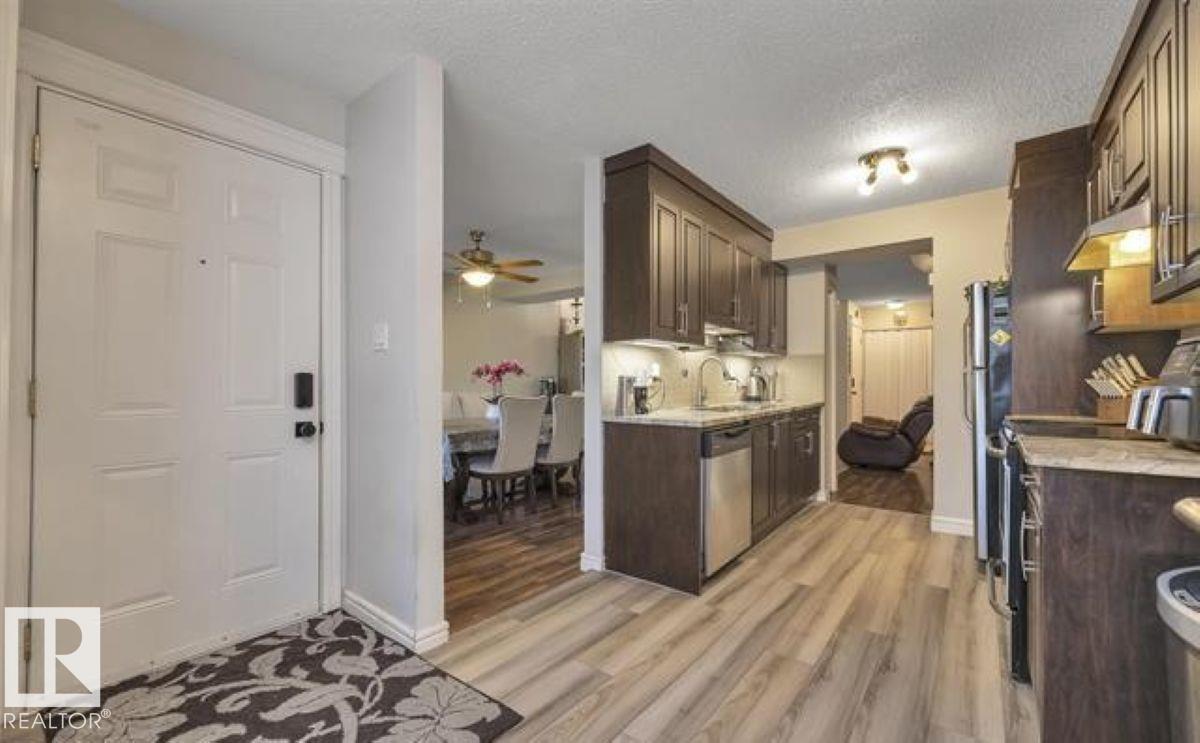 5451 Hill View Cr Nw, Edmonton, Alberta  T6L 1V9 - Photo 9 - E4486030