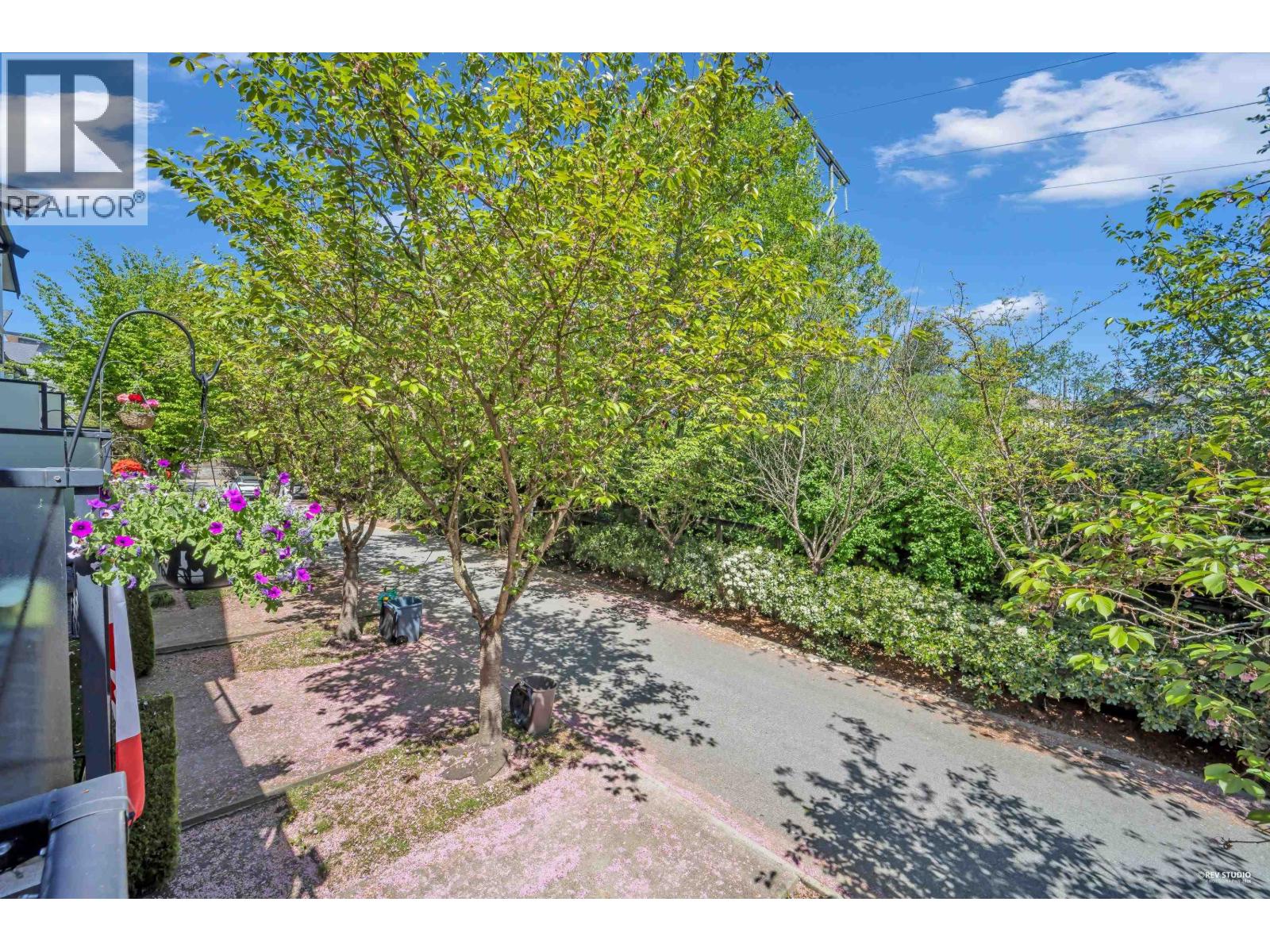 33 1299 Coast Meridian Road, Coquitlam, British Columbia  V3E 0H6 - Photo 10 - R3119259
