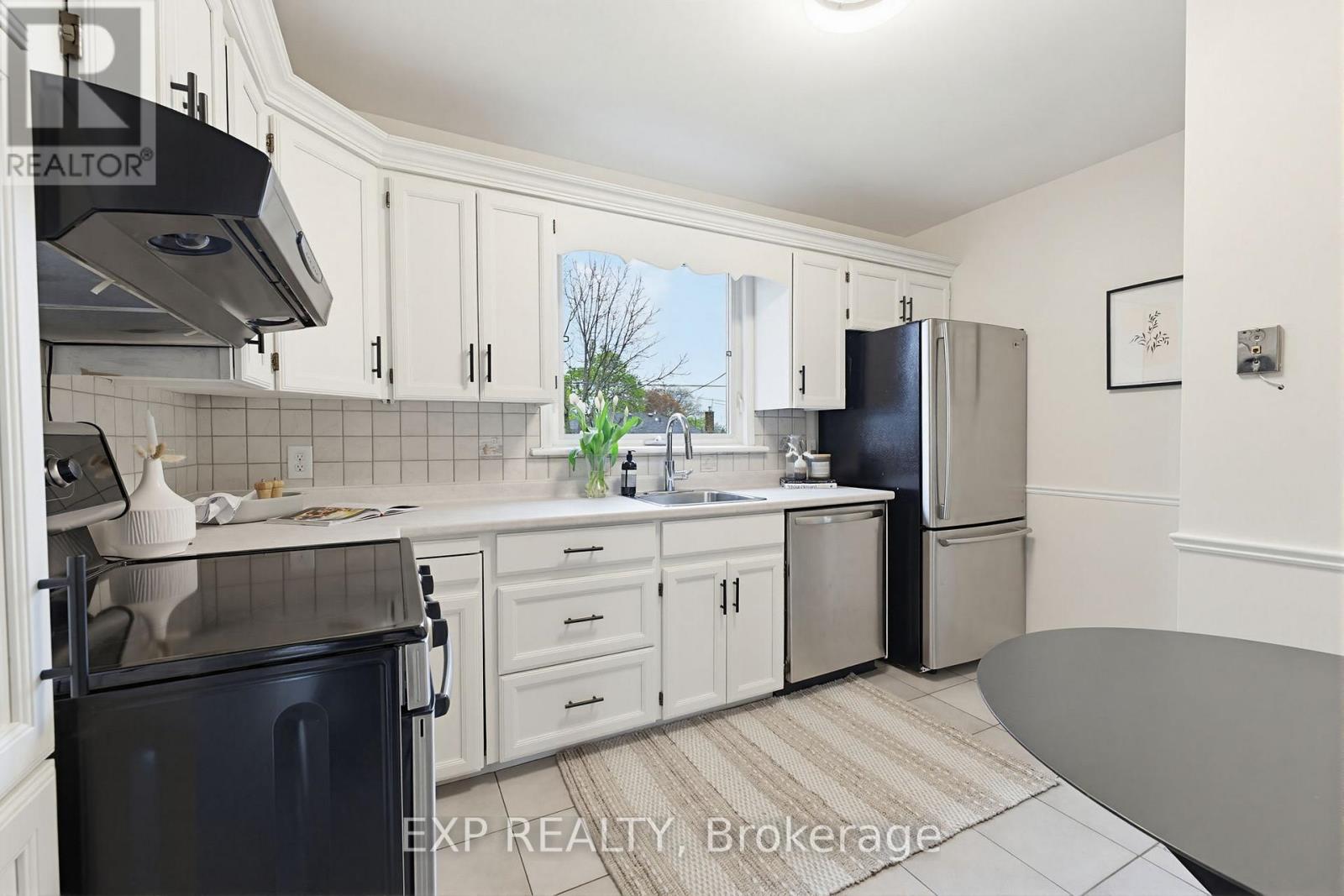 51 Bromley Road, Hamilton, Ontario  L9A 2E1 - Photo 17 - X13091908