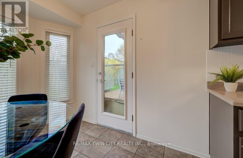 467 Redfox Road, Waterloo, Ontario  N2K 2S1 - Photo 17 - X13091914