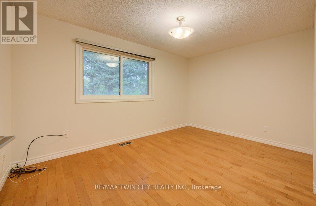 467 Redfox Road, Waterloo, Ontario  N2K 2S1 - Photo 26 - X13091914