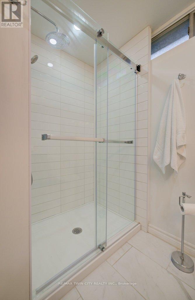 467 Redfox Road, Waterloo, Ontario  N2K 2S1 - Photo 37 - X13091914