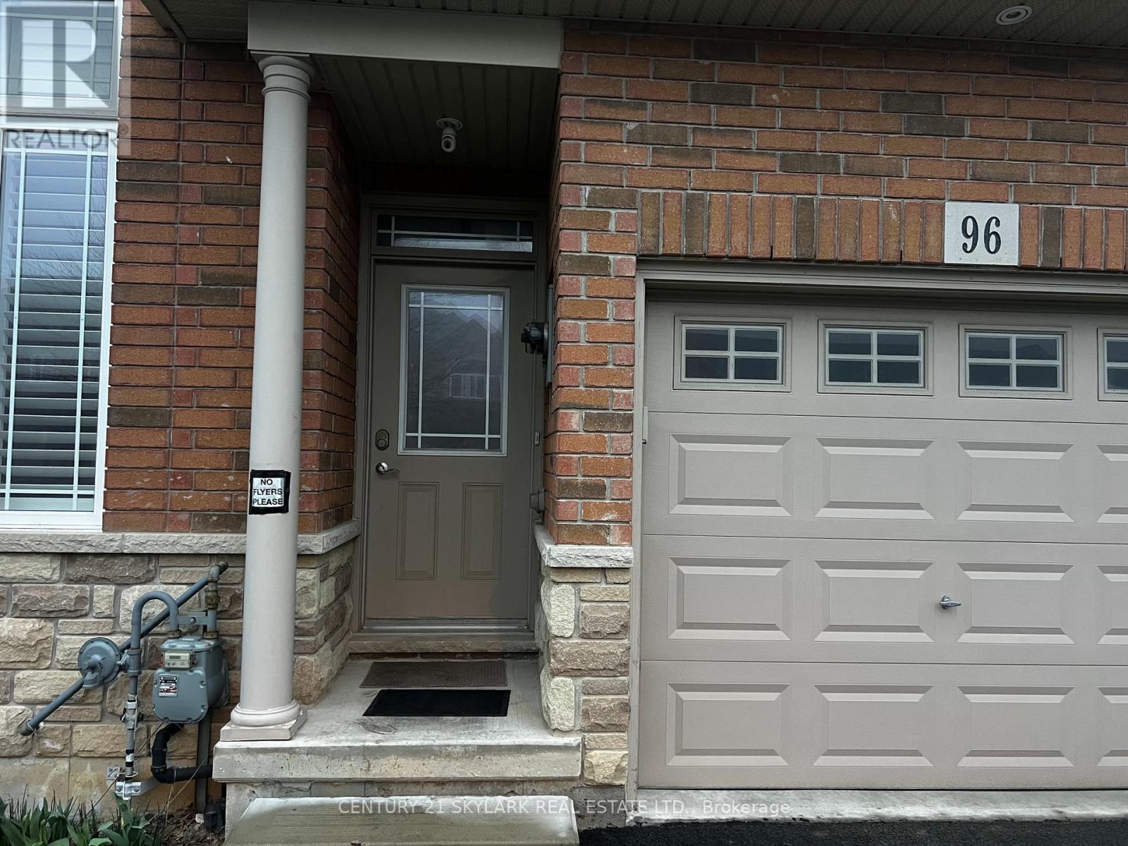 96 Charleswood Crescent, Hamilton, Ontario  L0R 1P0 - Photo 3 - X13092014