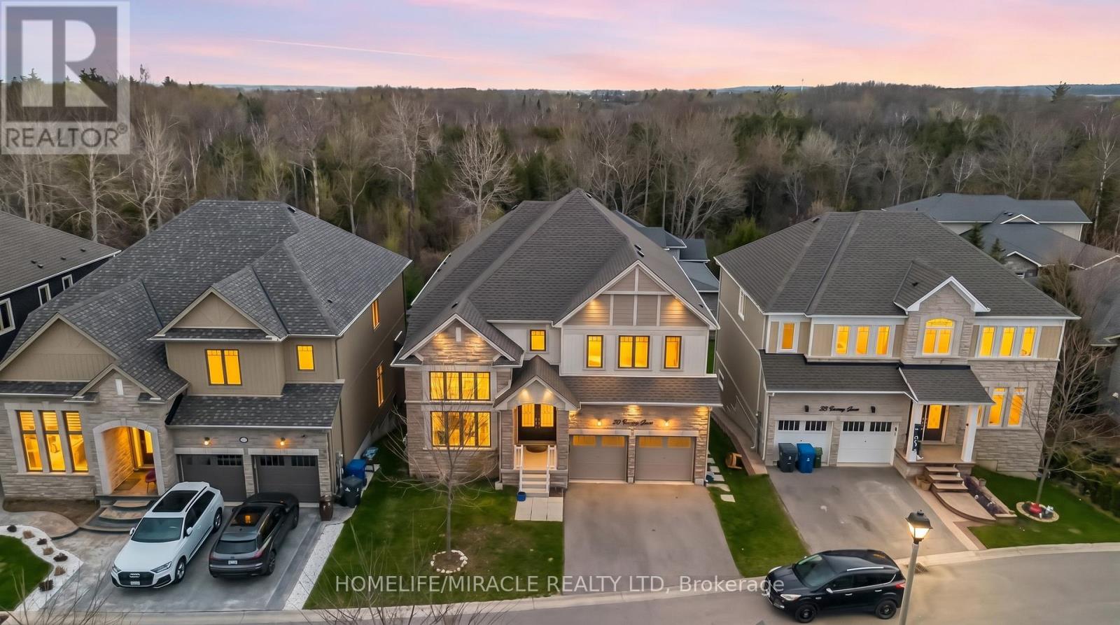 11 - 30 EMENY LANE, Guelph, Ontario