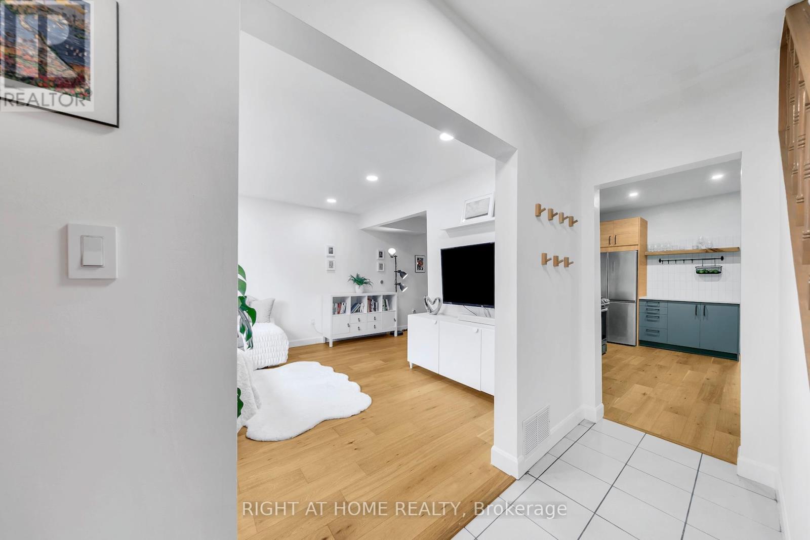 501 Ferguson Avenue N, Hamilton, Ontario  L8L 4Z4 - Photo 4 - X13092026