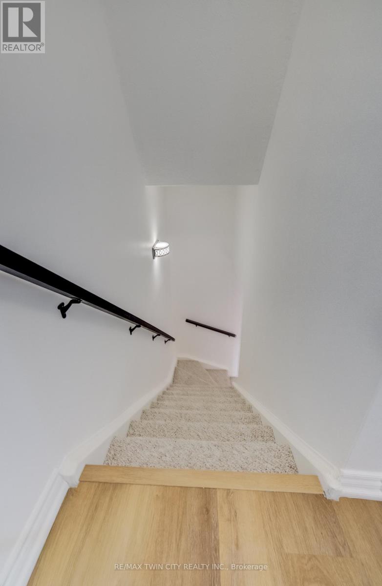 11 - 60 Elmsdale Drive, Kitchener, Ontario  N2E 2G4 - Photo 32 - X13092104