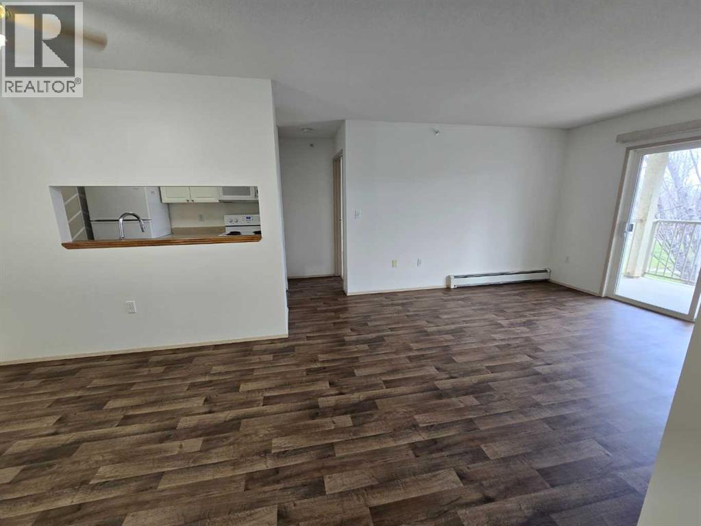 312, 485 Red Crow Boulevard W, Lethbridge, Alberta  T1K 7G6 - Photo 25 - A2308450