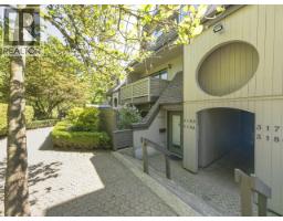 3184 MOUNTAIN HIGHWAY, North Vancouver, British Columbia