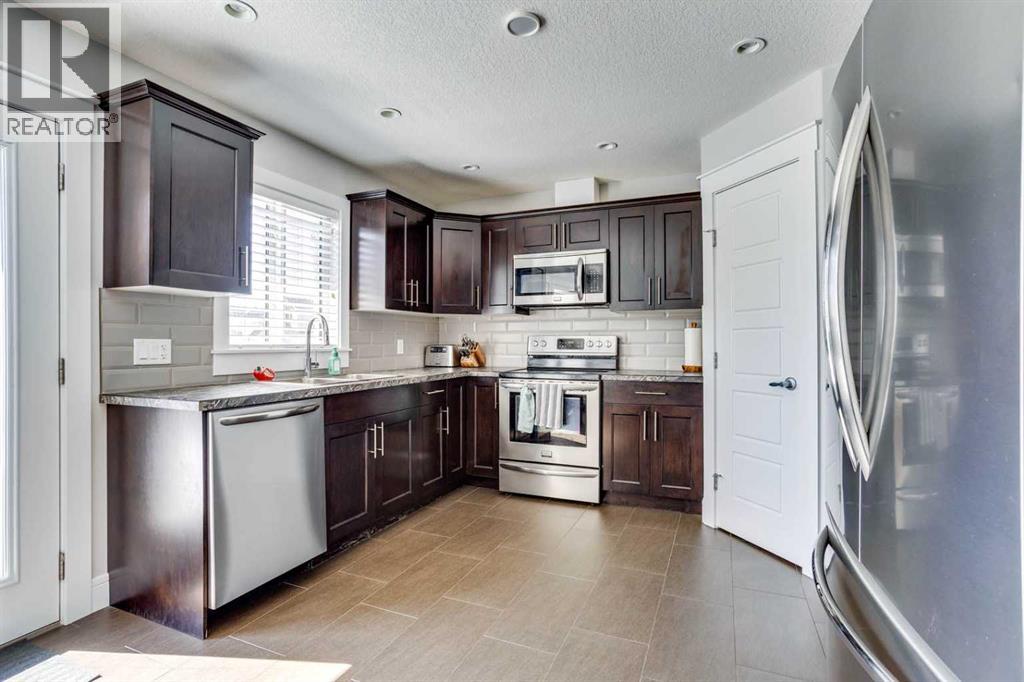 140 Warren Way, Fort Mcmurray, Alberta  T9H 5H7 - Photo 7 - A2308647