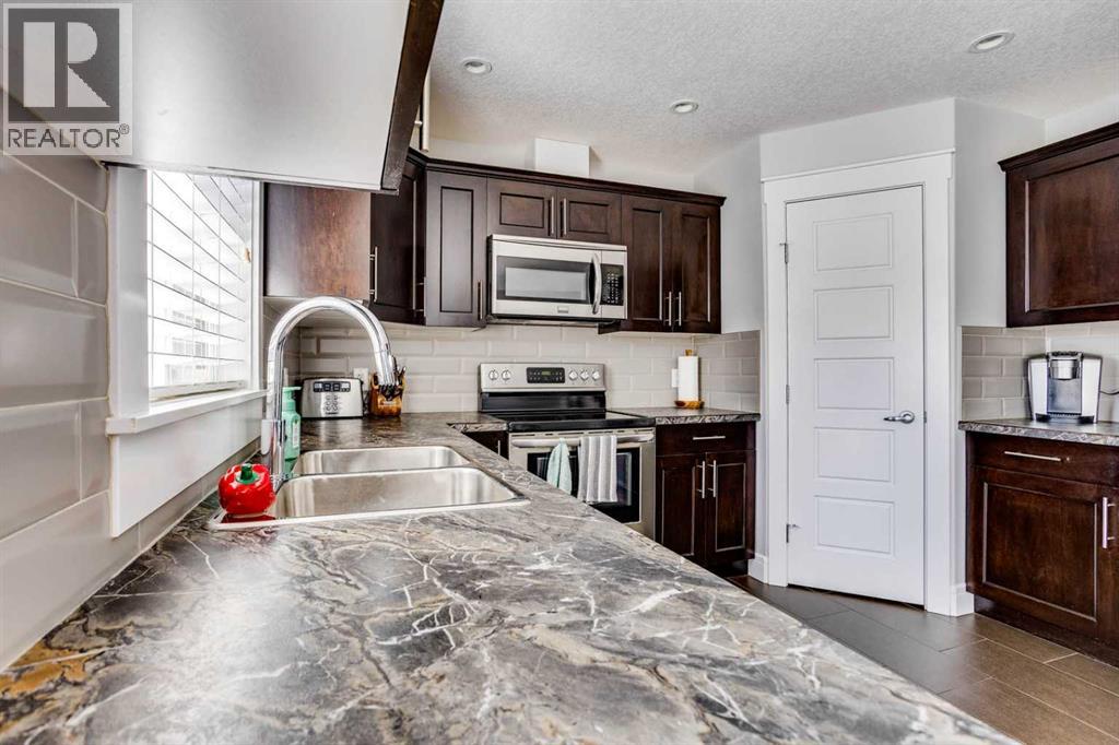 140 Warren Way, Fort Mcmurray, Alberta  T9H 5H7 - Photo 9 - A2308647