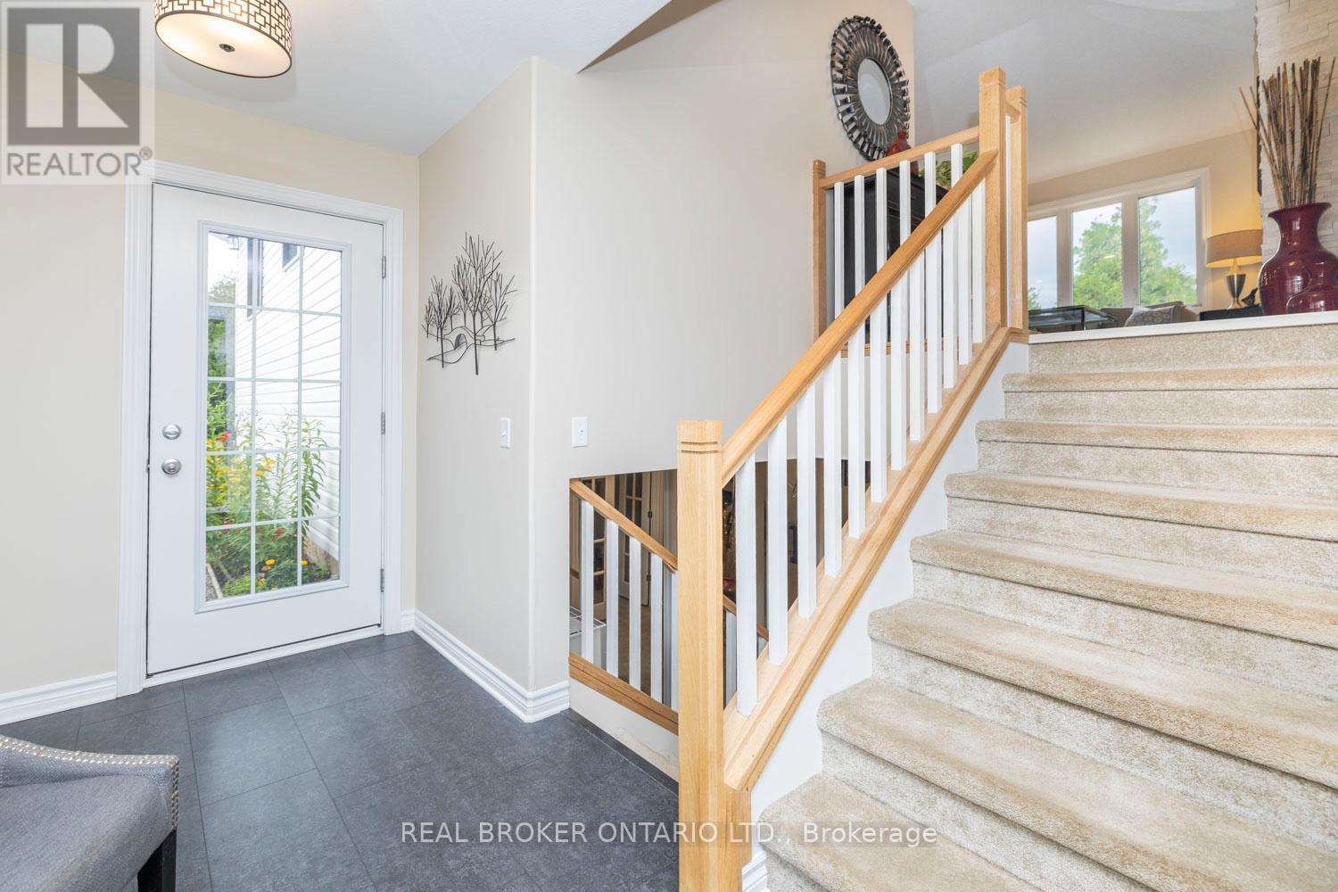 486 Code Drive, Montague, Ontario  K7A 4S6 - Photo 6 - X13092206