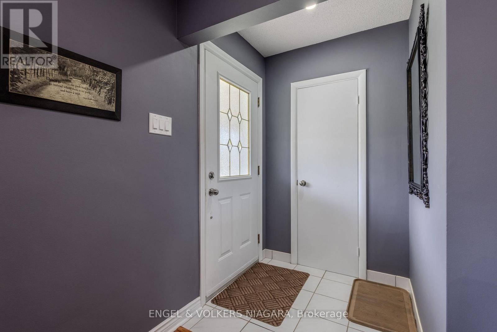 3560 Rapidsview Drive, Niagara Falls, Ontario  L2G 6C4 - Photo 11 - X13092218
