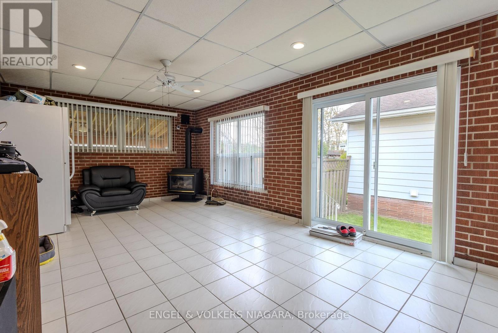 3560 Rapidsview Drive, Niagara Falls, Ontario  L2G 6C4 - Photo 28 - X13092218