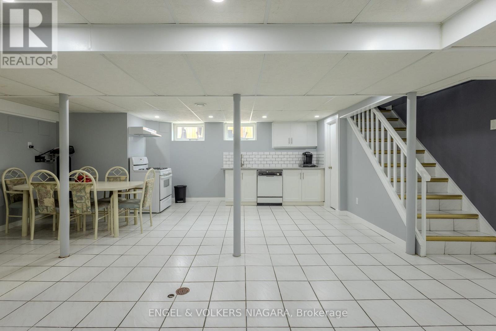3560 Rapidsview Drive, Niagara Falls, Ontario  L2G 6C4 - Photo 31 - X13092218