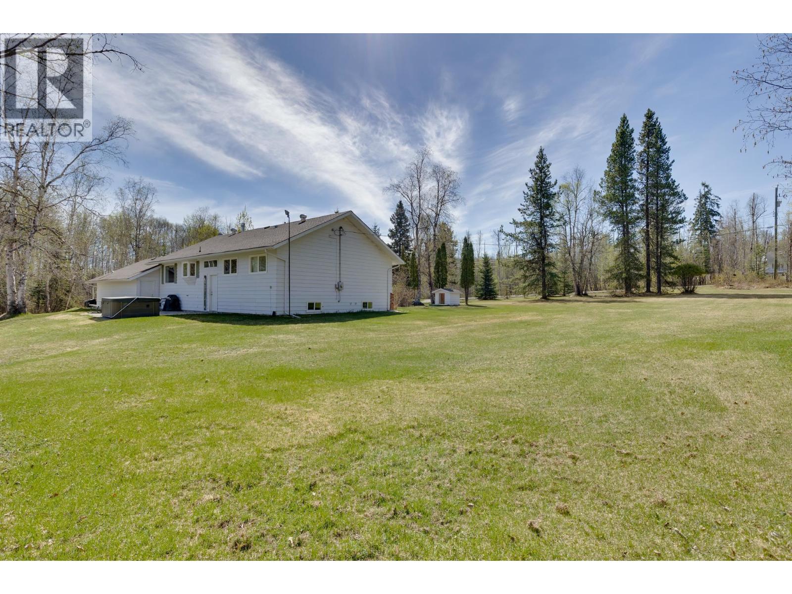 6770 Cranbrook Hill Road, Prince George, British Columbia  V2M 7C7 - Photo 3 - R3120386