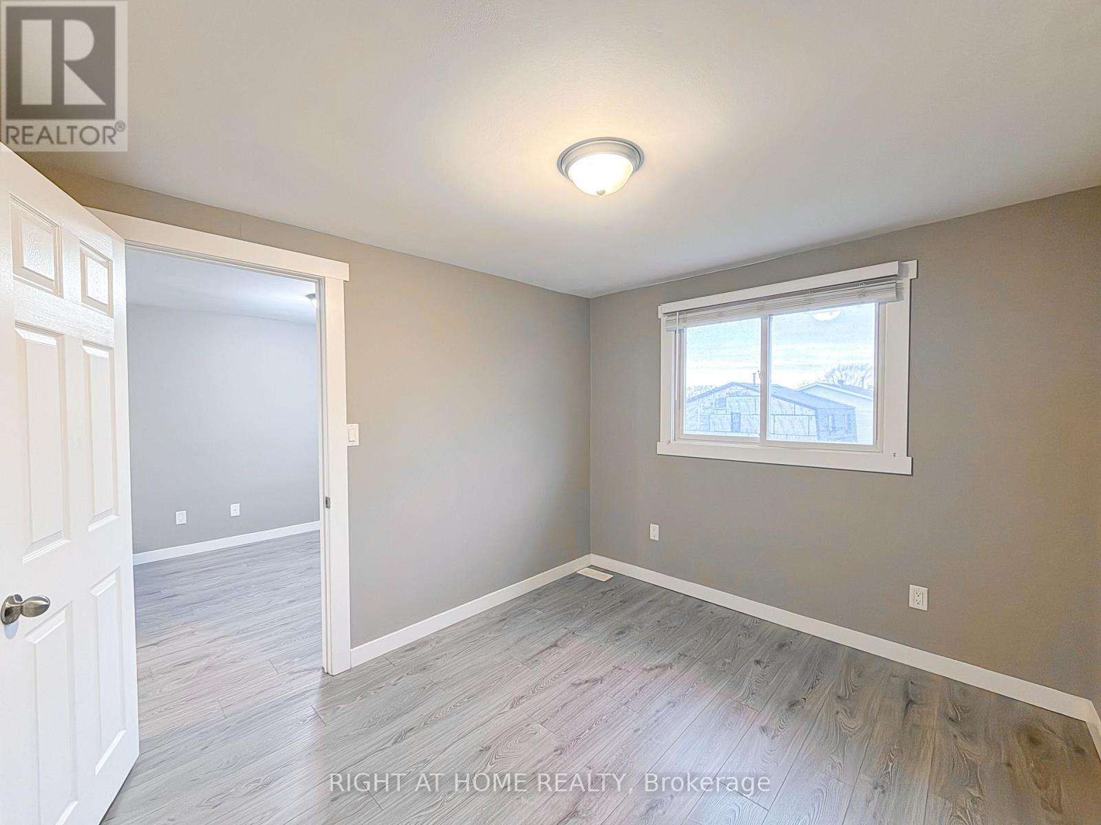 Upper - 225 Kinmount Crescent, Oshawa, Ontario  L1J 3T8 - Photo 22 - E12940054