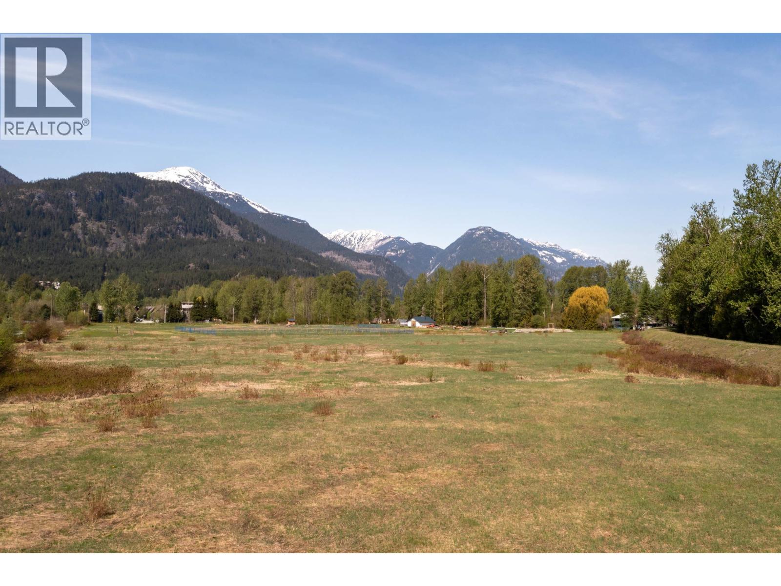 Lot 1 Fraser Road, Pemberton, British Columbia  V0N 2L0 - Photo 10 - R3120322
