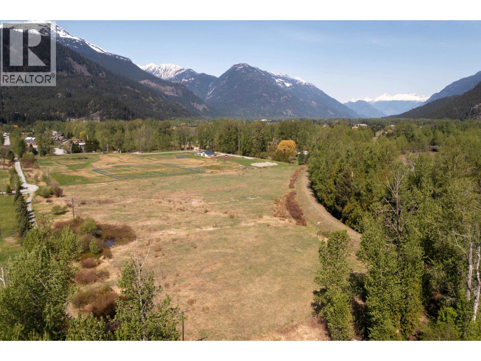 Lot 1 Fraser Road, Pemberton, British Columbia  V0N 2L0 - Photo 11 - R3120322
