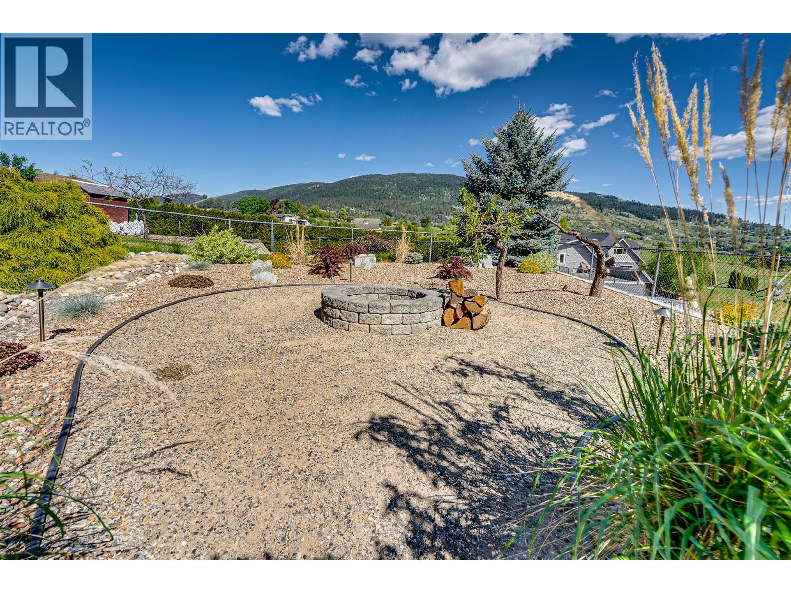 900 33 Avenue, Vernon, British Columbia  V1T 9V7 - Photo 65 - 10385819