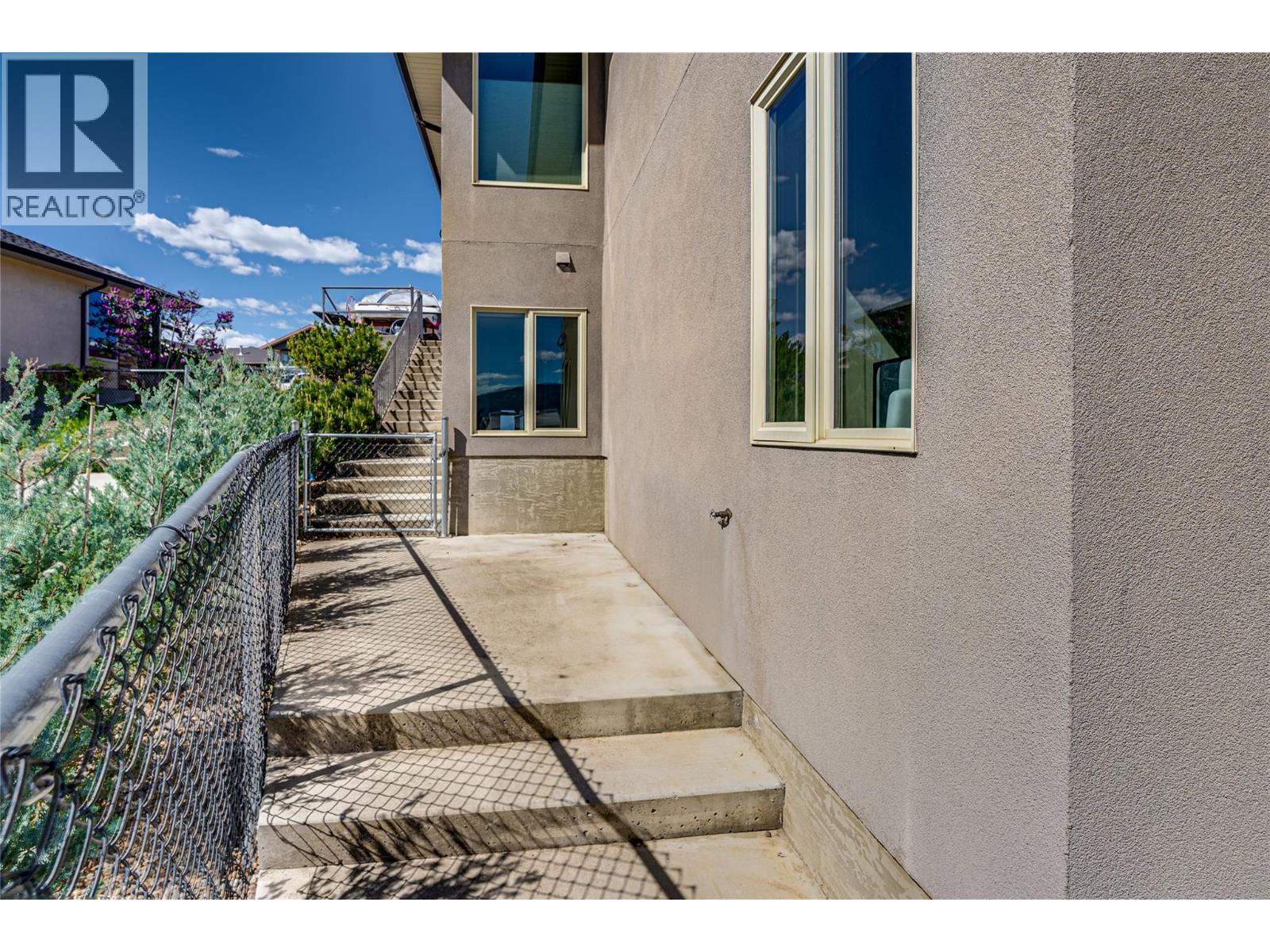 900 33 Avenue, Vernon, British Columbia  V1T 9V7 - Photo 74 - 10385819