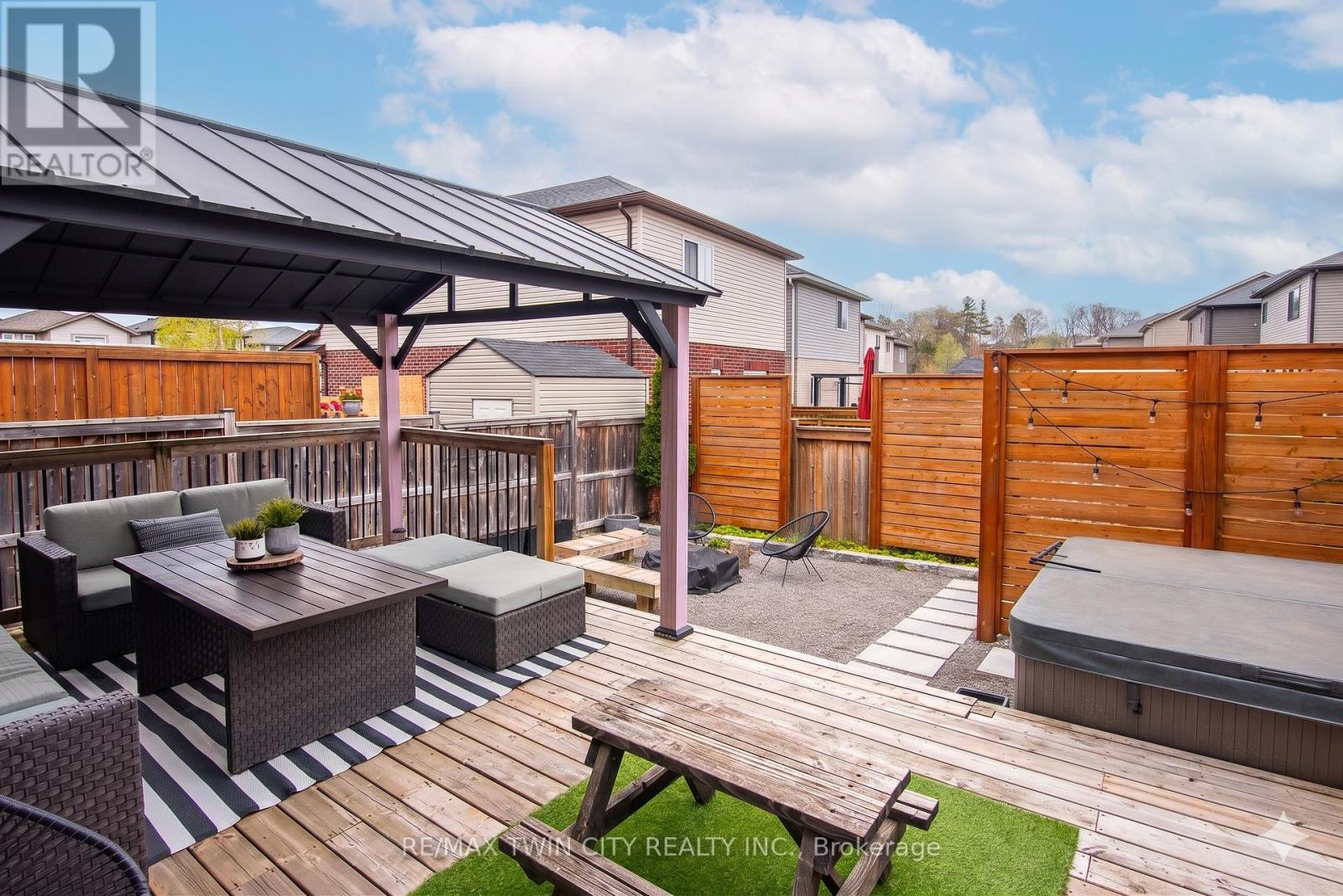 208 Birkinshaw Road, Cambridge, Ontario  N1P 0C1 - Photo 40 - X13088098