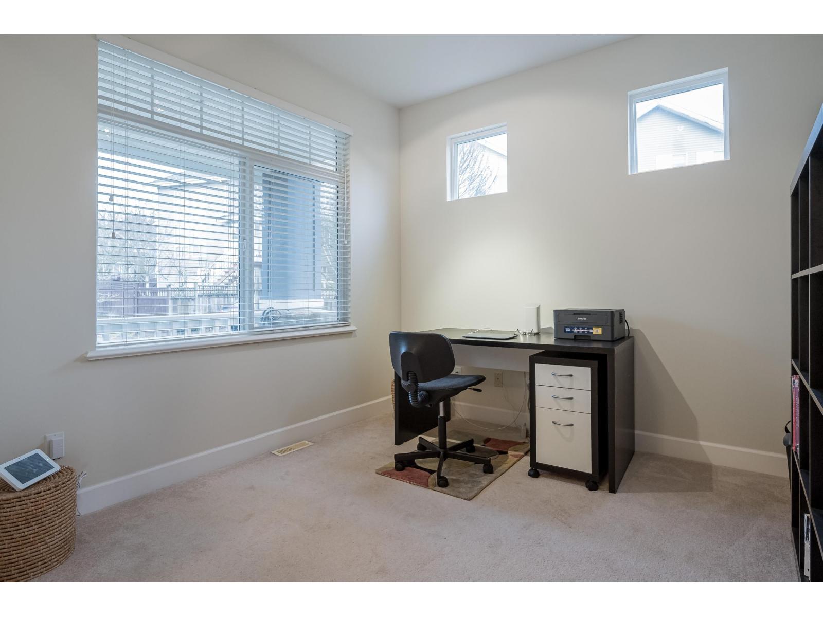 20484 67a Avenue, Langley, British Columbia  V2Y 3C9 - Photo 11 - R3109319