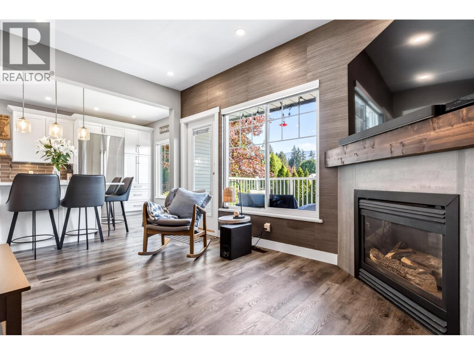 21 1751 Paddock Drive, Coquitlam, British Columbia  V3E 3M2 - Photo 6 - R3120318