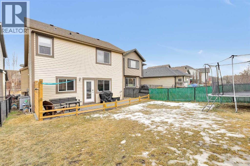 65 Sunset Heights, Cochrane, Alberta  T4C 0C7 - Photo 28 - A2283840