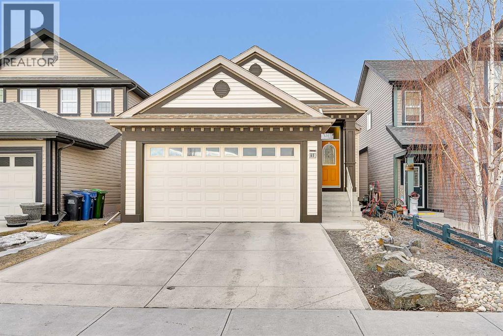 65 Sunset Heights, Cochrane, Alberta  T4C 0C7 - Photo 3 - A2283840