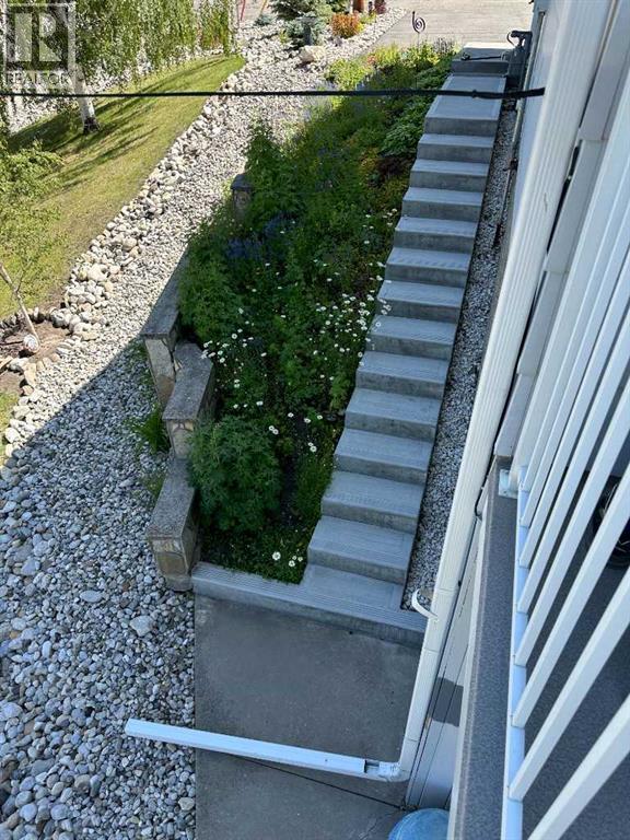 13521 15 Avenue, Blairmore, Alberta  T0K 0E0 - Photo 37 - A2289484