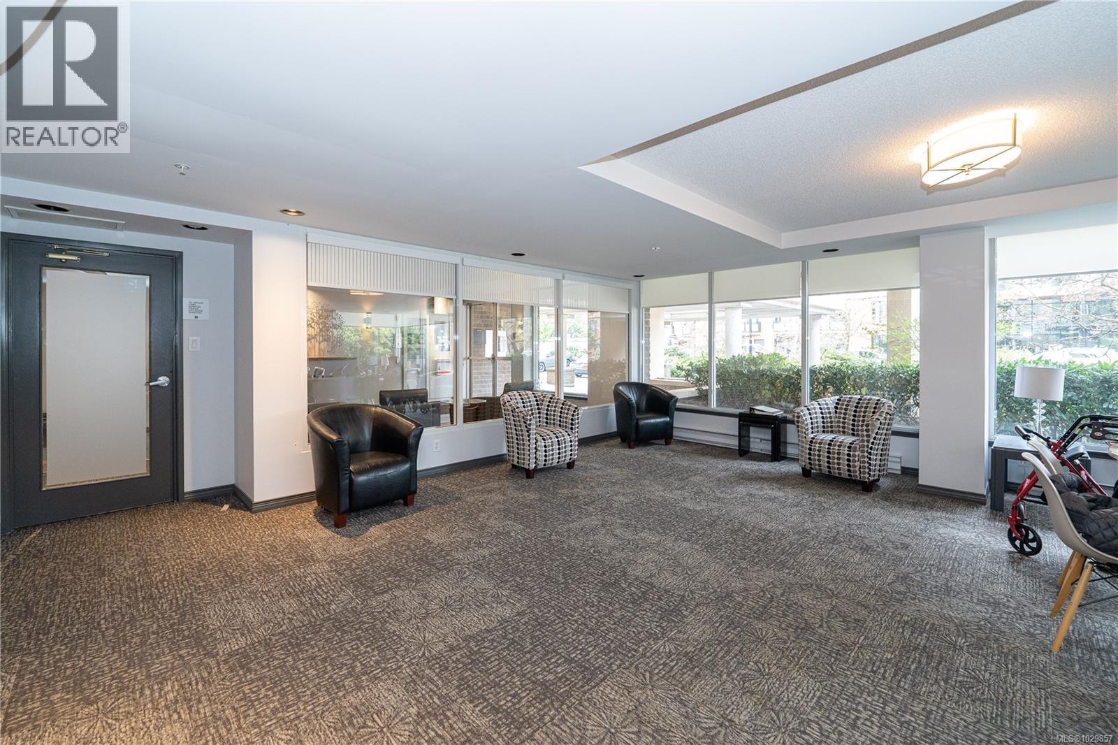 1401 1020 View St, Victoria, British Columbia  V8V 4Y4 - Photo 27 - 1029857