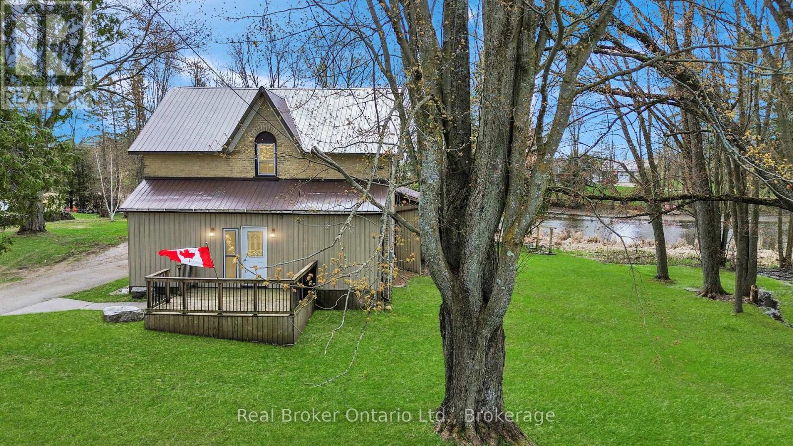 485 Chepstow Road, Brockton, Ontario  N0G 1K0 - Photo 3 - X13092192