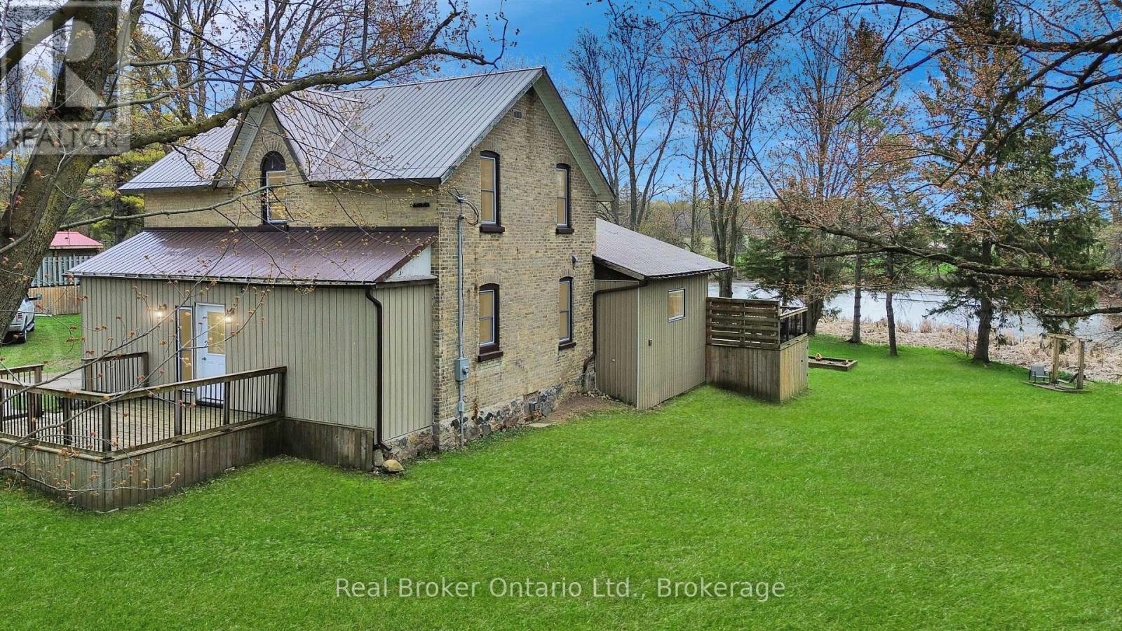 485 Chepstow Road, Brockton, Ontario  N0G 1K0 - Photo 4 - X13092192