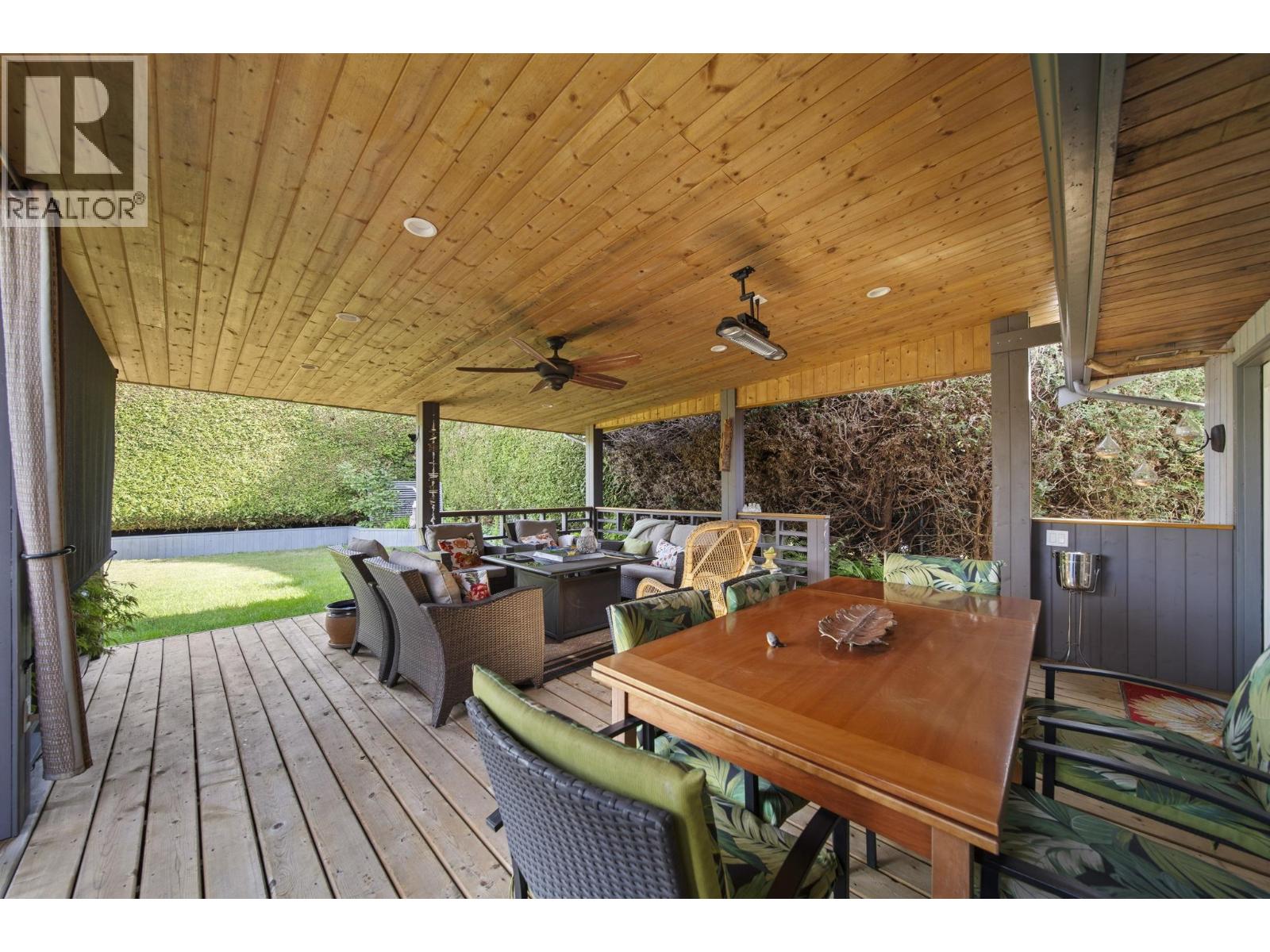 745 Dansey Avenue, Coquitlam, British Columbia  V3K 3G4 - Photo 34 - R3120334