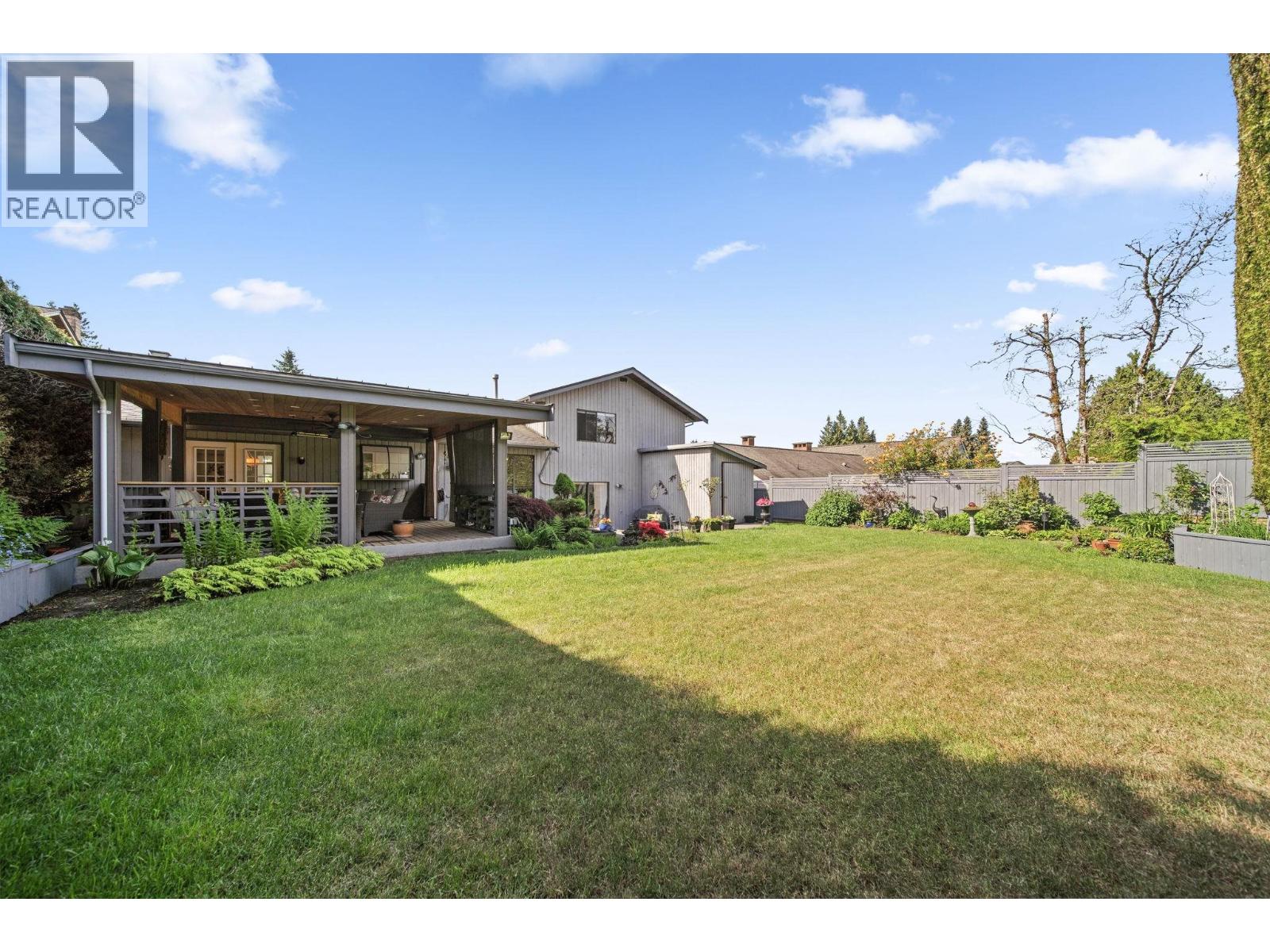 745 Dansey Avenue, Coquitlam, British Columbia  V3K 3G4 - Photo 39 - R3120334