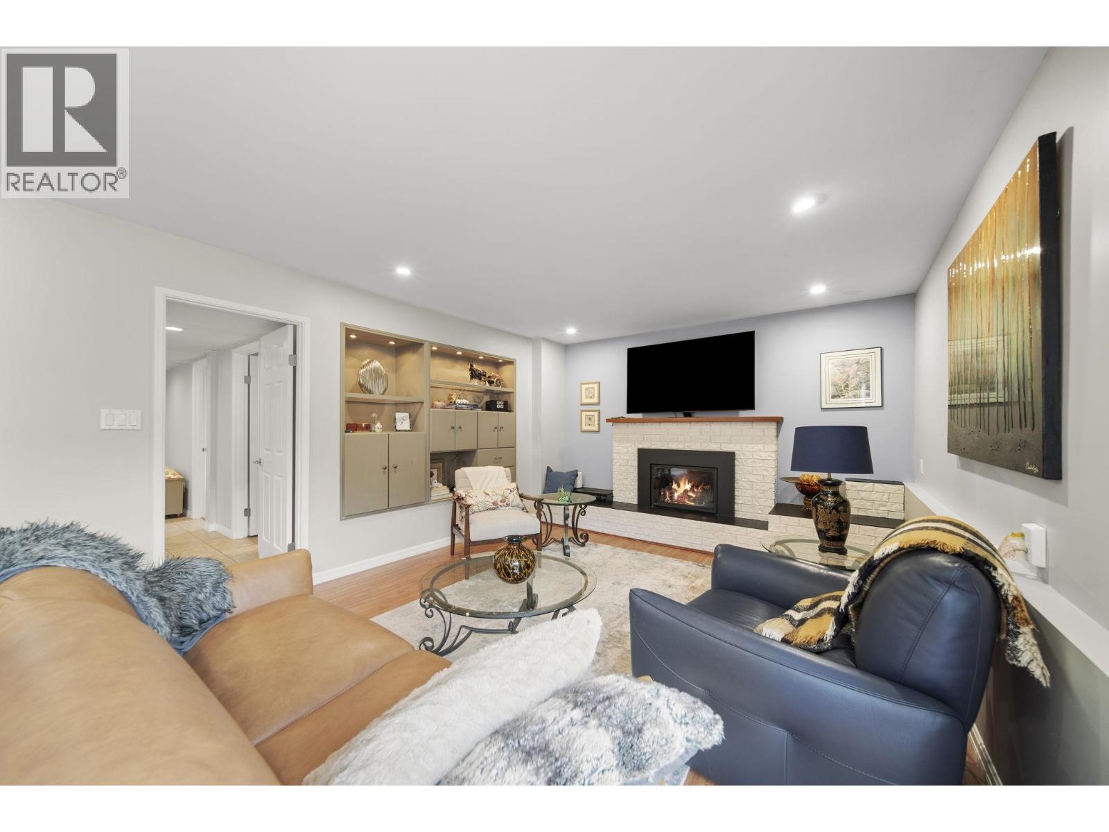 745 Dansey Avenue, Coquitlam, British Columbia  V3K 3G4 - Photo 6 - R3120334