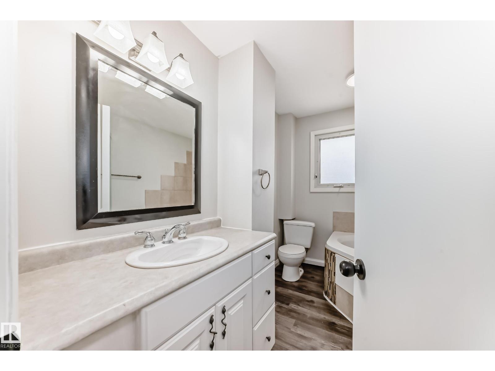 8615 42a Av Nw, Edmonton, Alberta  T6K 1E6 - Photo 26 - E4486033