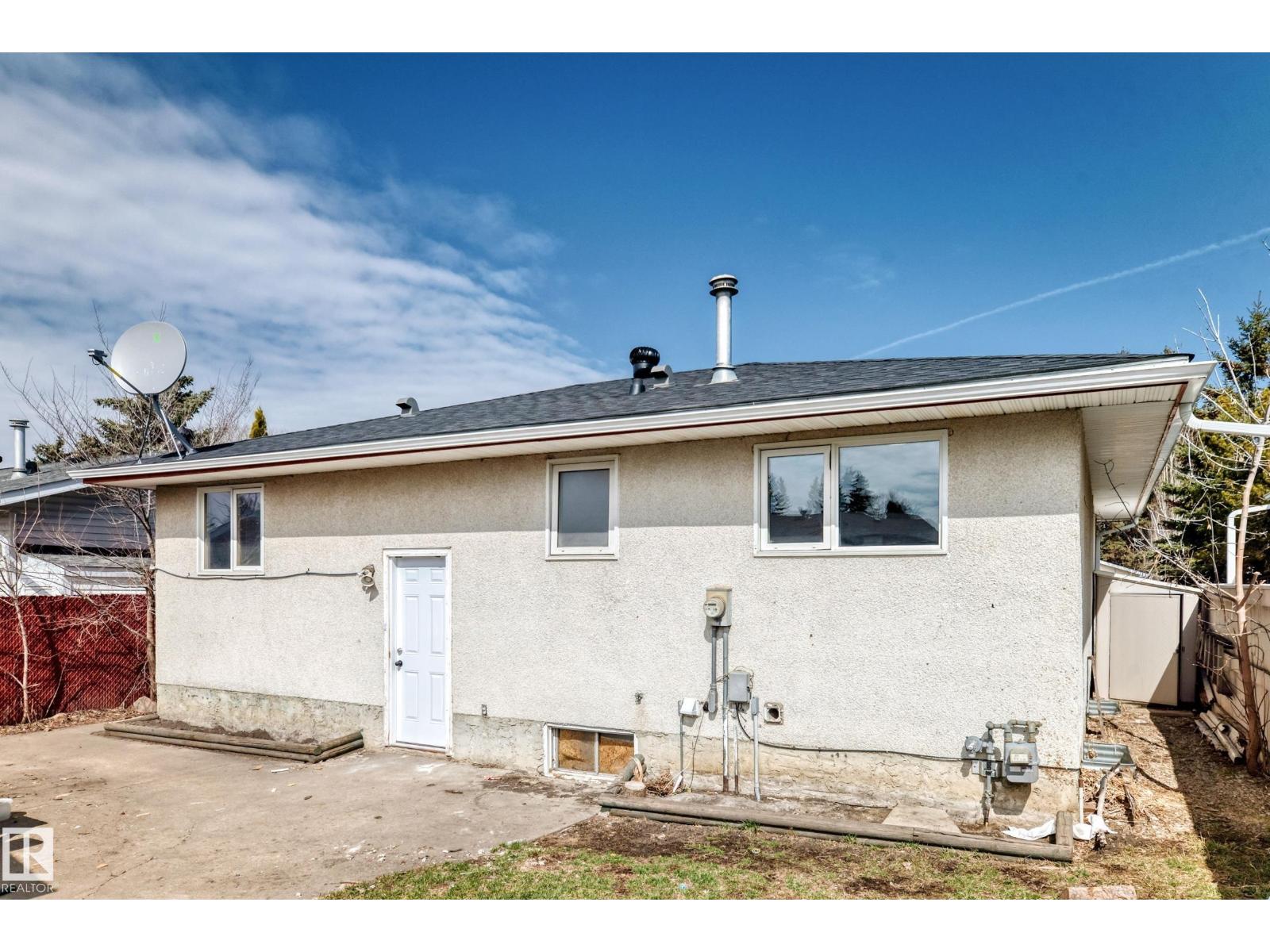 8615 42a Av Nw, Edmonton, Alberta  T6K 1E6 - Photo 47 - E4486033