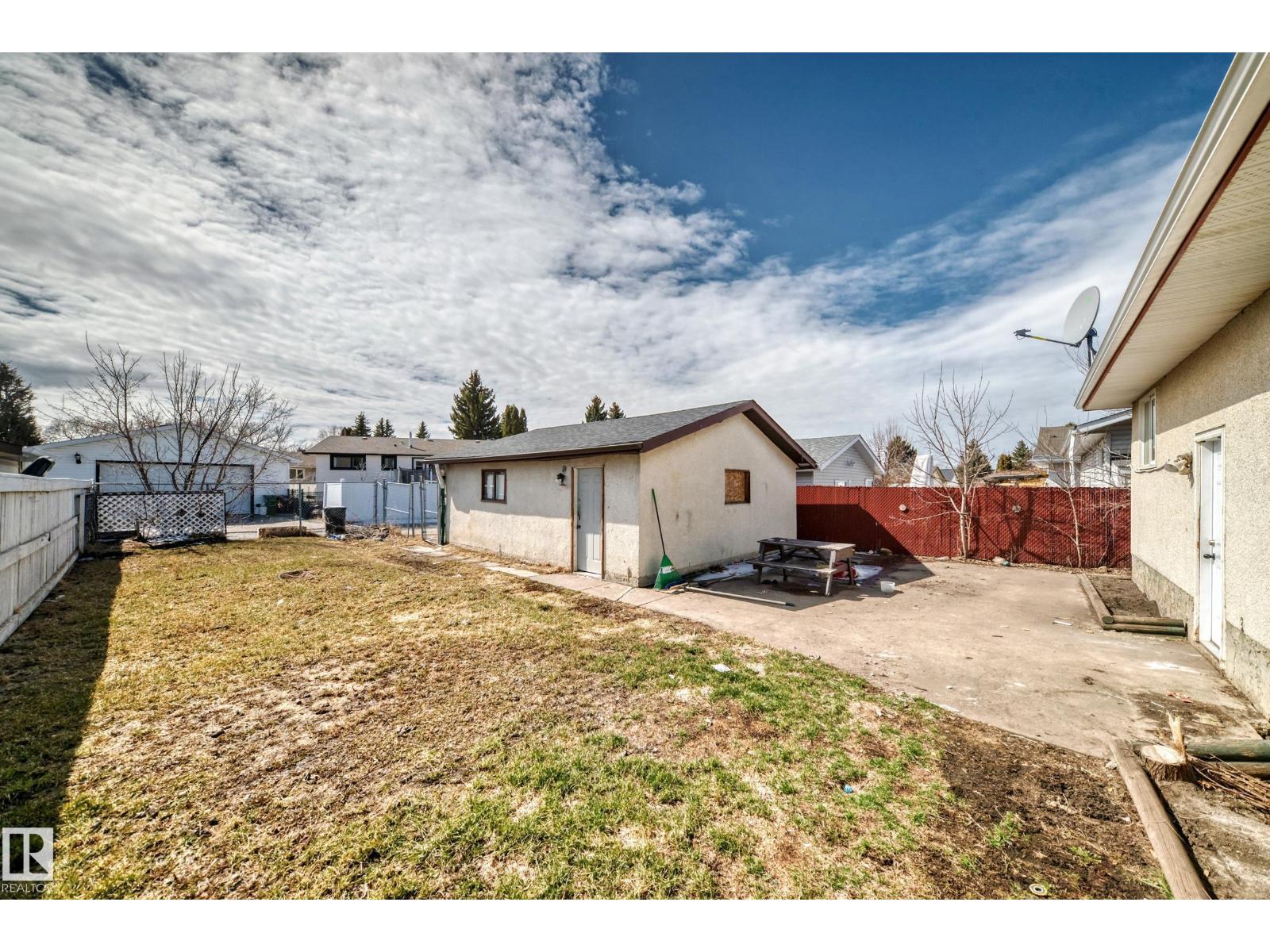 8615 42a Av Nw, Edmonton, Alberta  T6K 1E6 - Photo 49 - E4486033