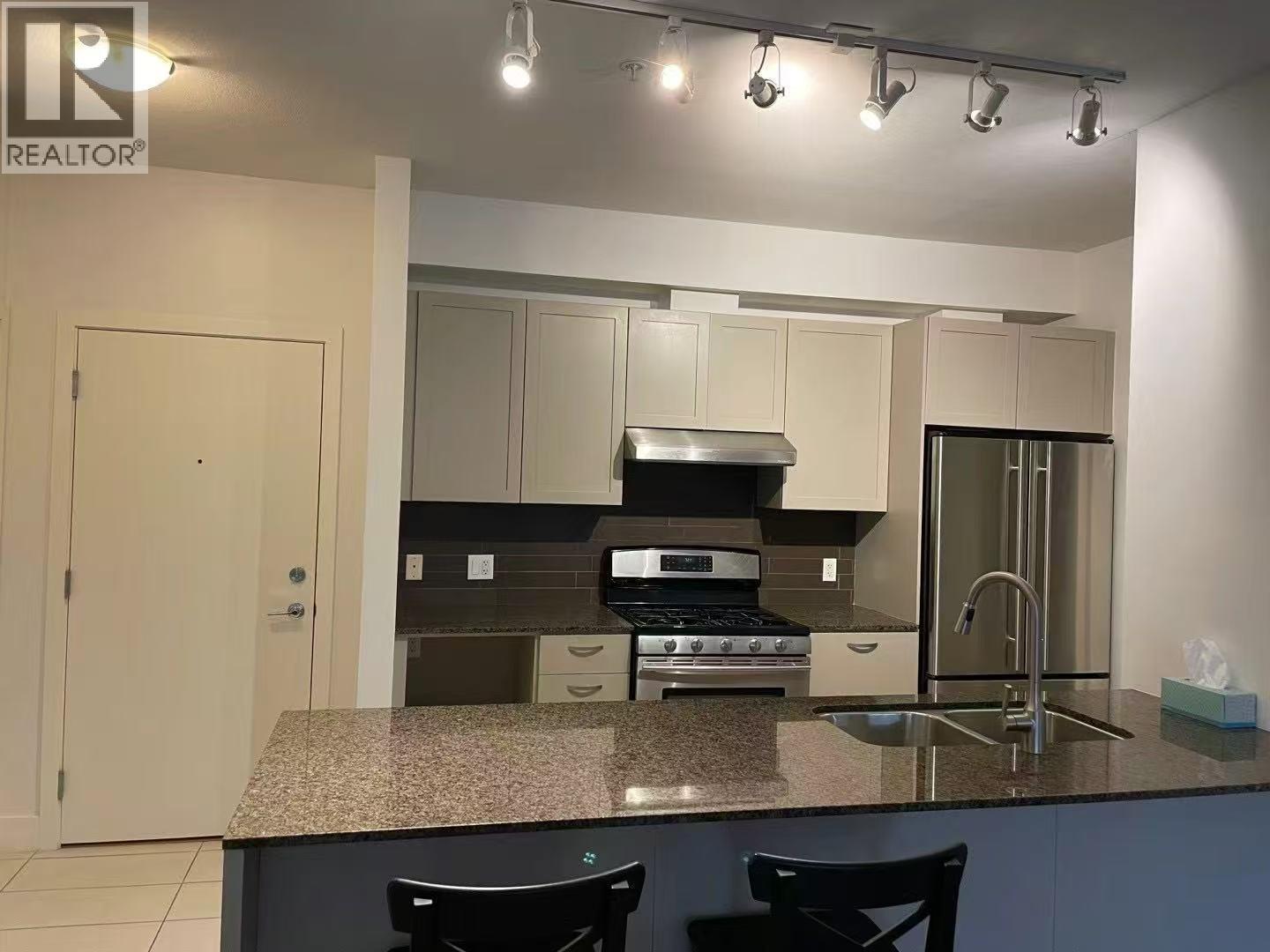 209 5955 Iona Drive, Vancouver, British Columbia  V6T 2L4 - Photo 2 - R3120369