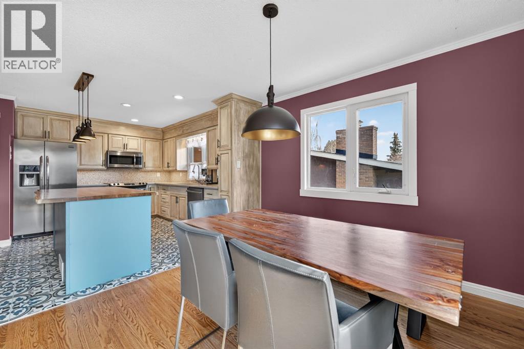 8 Slocan Road SW, Calgary, Alberta  T2W 0S8 - Photo 15 - A2308549