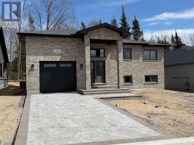 134 Andrew Avenue, North Bay, Ontario  P1B 0G8 - Photo 3 - X12558096