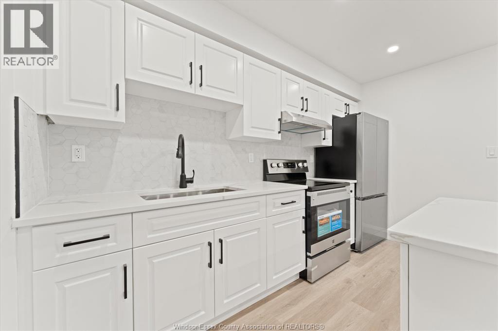 702 Pierre Unit# 3, Windsor, Ontario  N9A 2K5 - Photo 9 - 26010311
