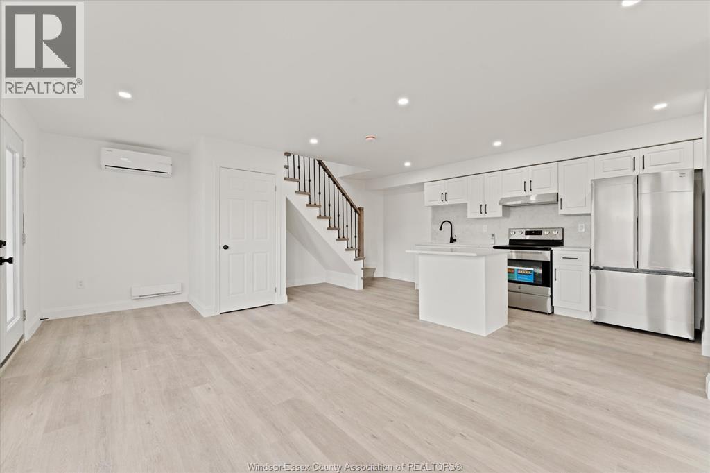 702 Pierre Unit# 1, Windsor, Ontario  N9A 2K5 - Photo 5 - 26010308