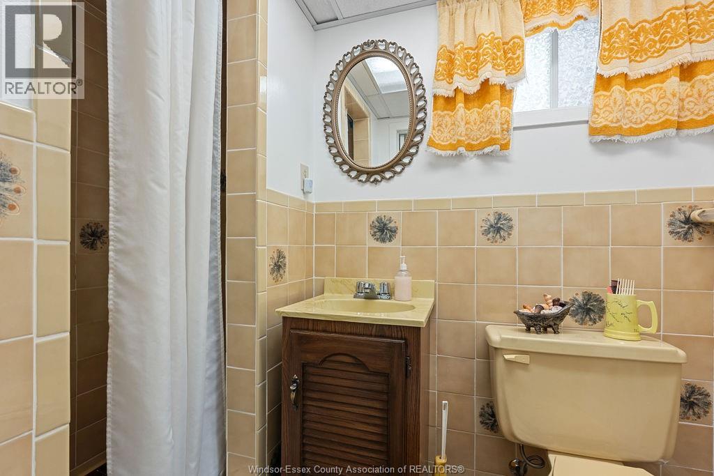 4018 Casgrain, Windsor, Ontario  N9G 2A5 - Photo 31 - 26010253